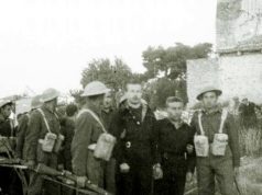 Πίσω από το Γεντί Κουλέ, εις τον συνήθη τόπον των εκτελέσεων