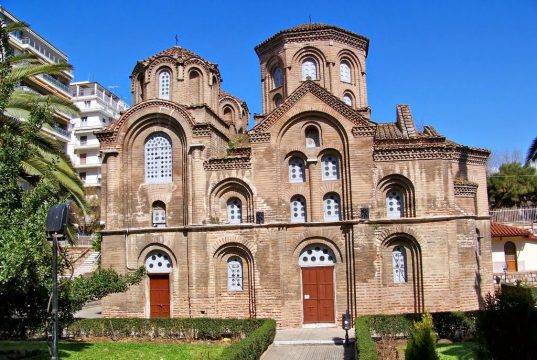 Παναγία Χαλκέων, η ‘’κόκκινη εκκλησία’’ στη συνοικία των χαλκωματάδων